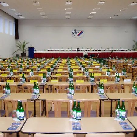 Отель Sportovni Centrum Нимбурк