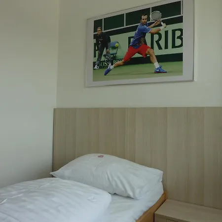 Sportovni Centrum Otel 3*